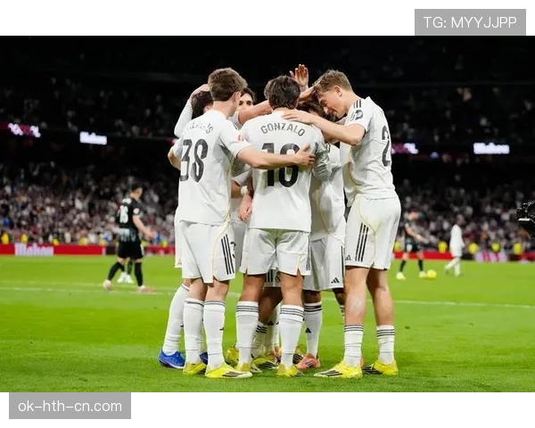 巴尔韦德与卡马文加：谁的多功能中场属性更全面？