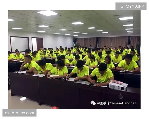 足球规则中手球判定的关键条件与裁判执行标准解析